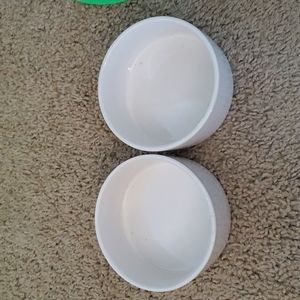 2 ceramic food bowls